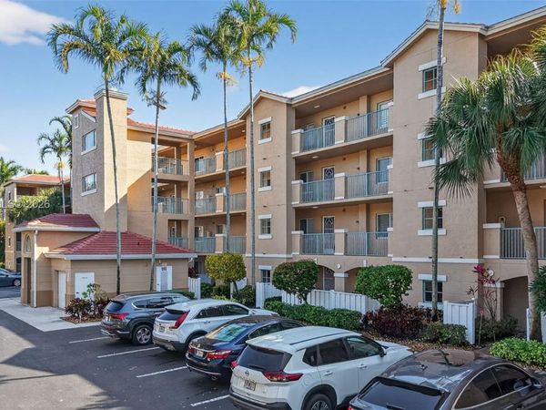 12540 Majesty Cir, Unit 303, Boynton Beach, FL 33437