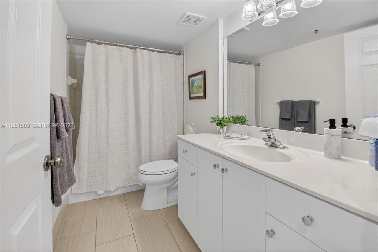 12540 Majesty Cir, Unit 303, Boynton Beach, FL 33437 Photo