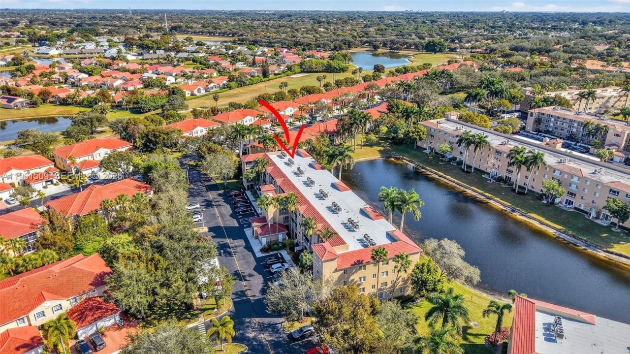 12540 Majesty Cir, Unit 303, Boynton Beach, FL 33437 Photo