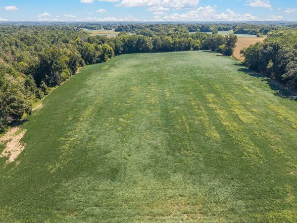 8127 Pleasant Hill Rd , Cross Plains, TN 37049