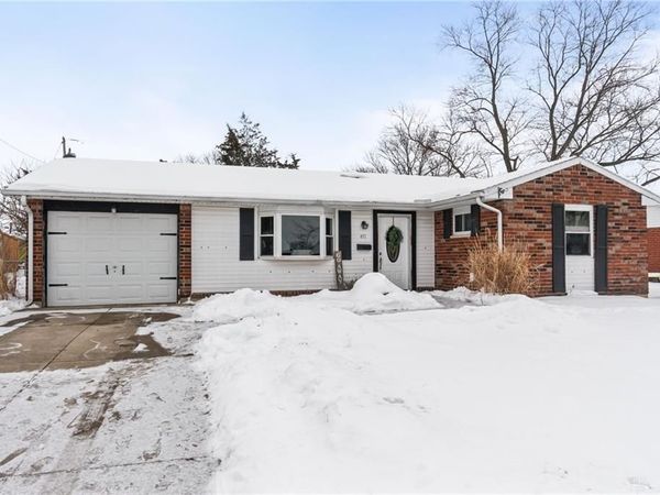 491 E Mayfield Square, Troy, OH 45373