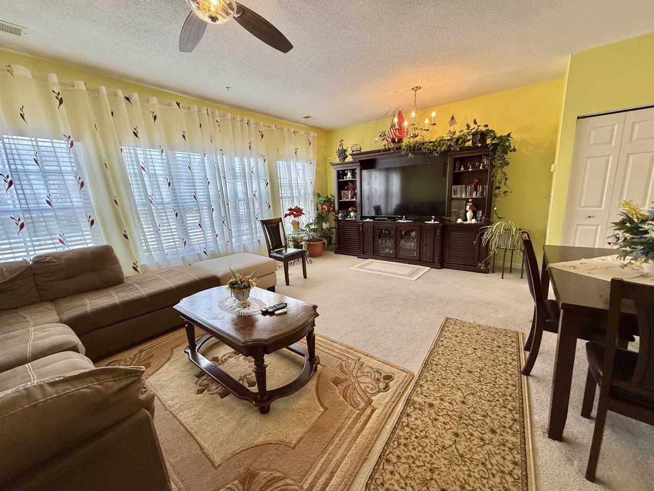 3955 Gladiola Ct. Photo 10