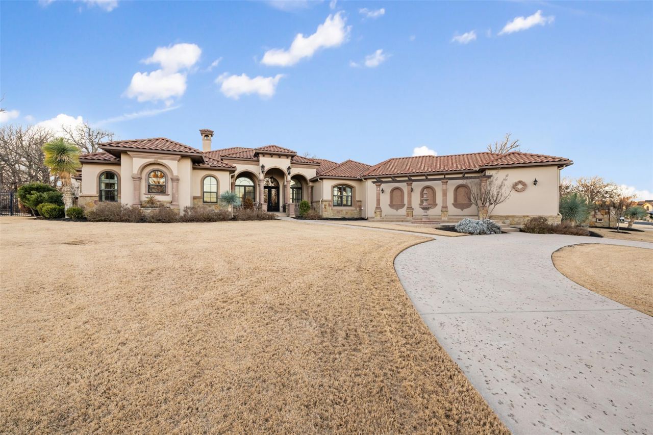 101 Hopewell Cir, Georgetown, TX 78628 Main Photo