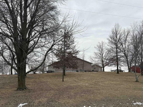 1274 Jefferson Keokuk Street, Ollie, IA 52576