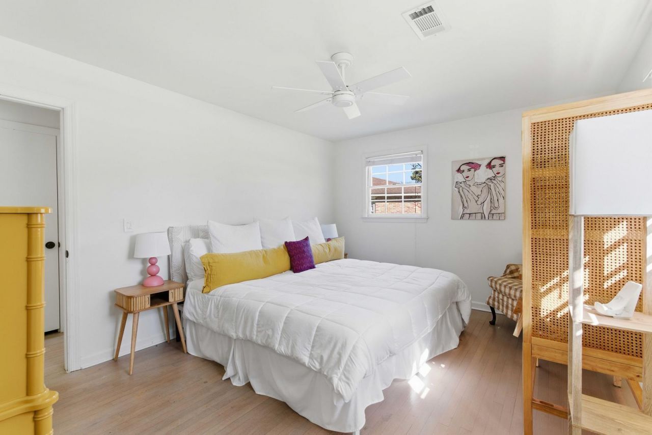 4901 Ashby Avenue Photo 10