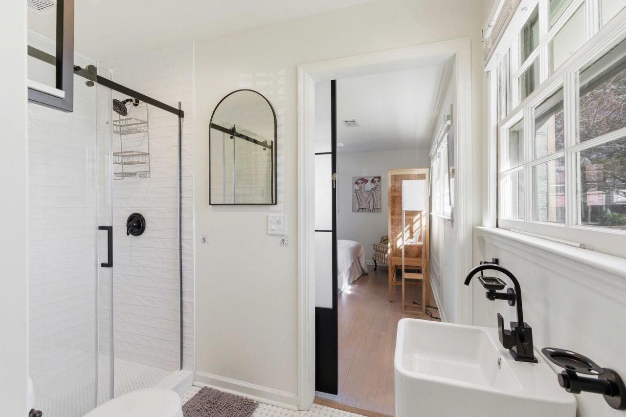 4901 Ashby Avenue Photo 18