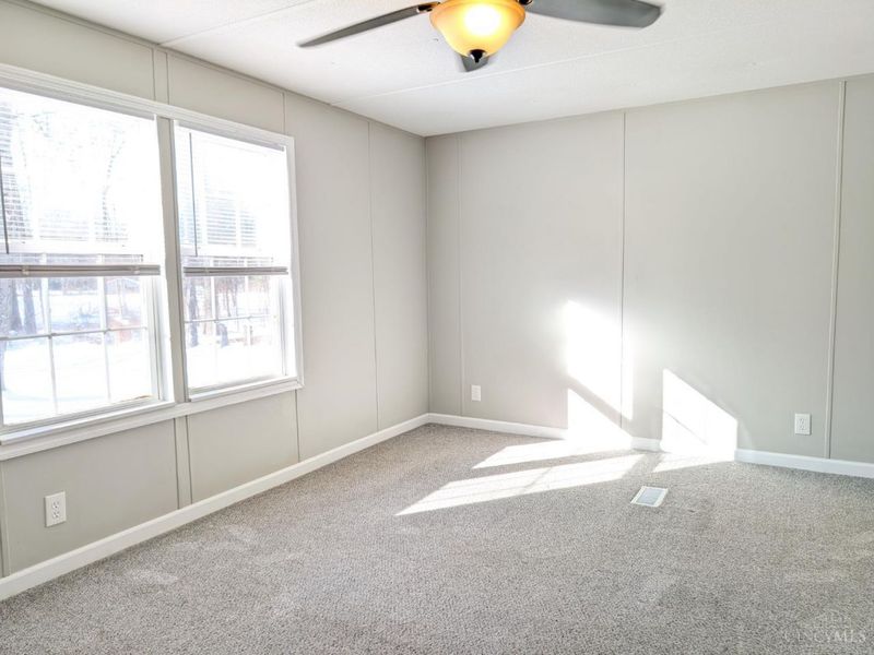 3008 Leeds Road, Monroe Township, OH 45102 Photo 12