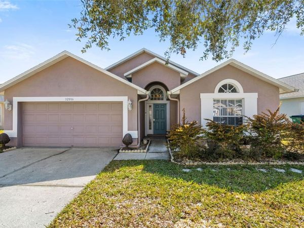 32016 BROOKSTONE DRIVE, WESLEY CHAPEL, FL 33545