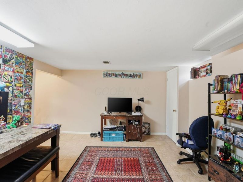 2343 Hardesty Court, Unit K4, Columbus, OH 43204 Photo 32