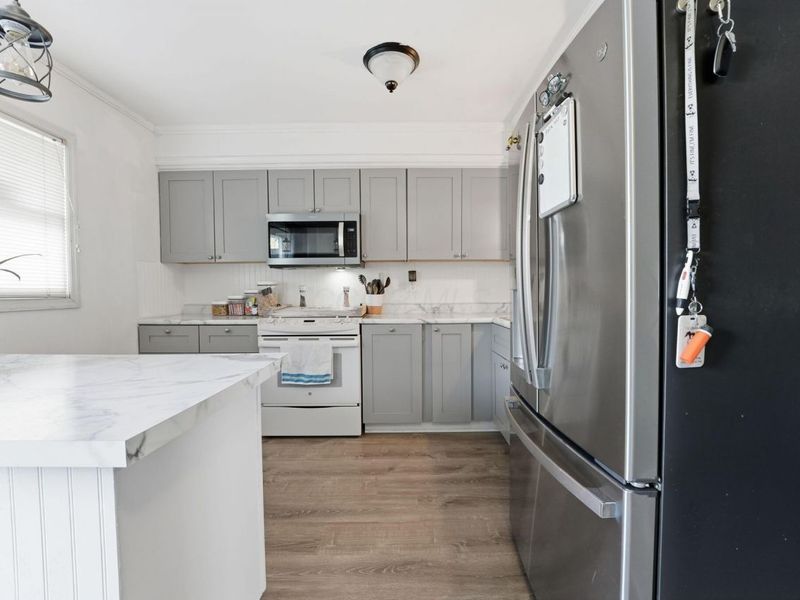 2343 Hardesty Court, Unit K4, Columbus, OH 43204 Photo 6