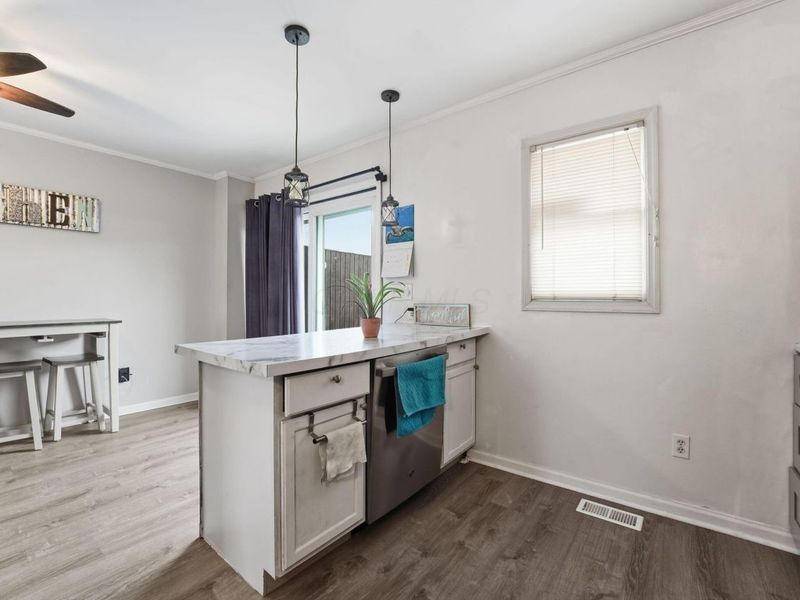 2343 Hardesty Court, Unit K4, Columbus, OH 43204 Photo 7