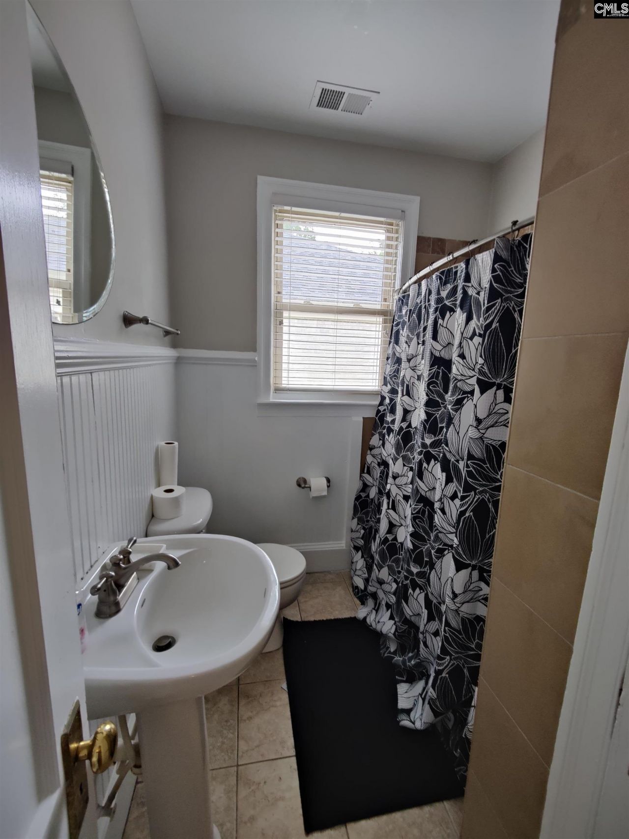 311 S Ott Road Photo 17