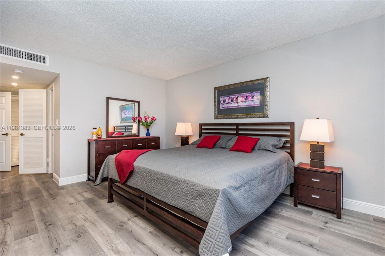 2501 S Ocean Dr, Unit 1617, Hollywood, FL 33019 Photo