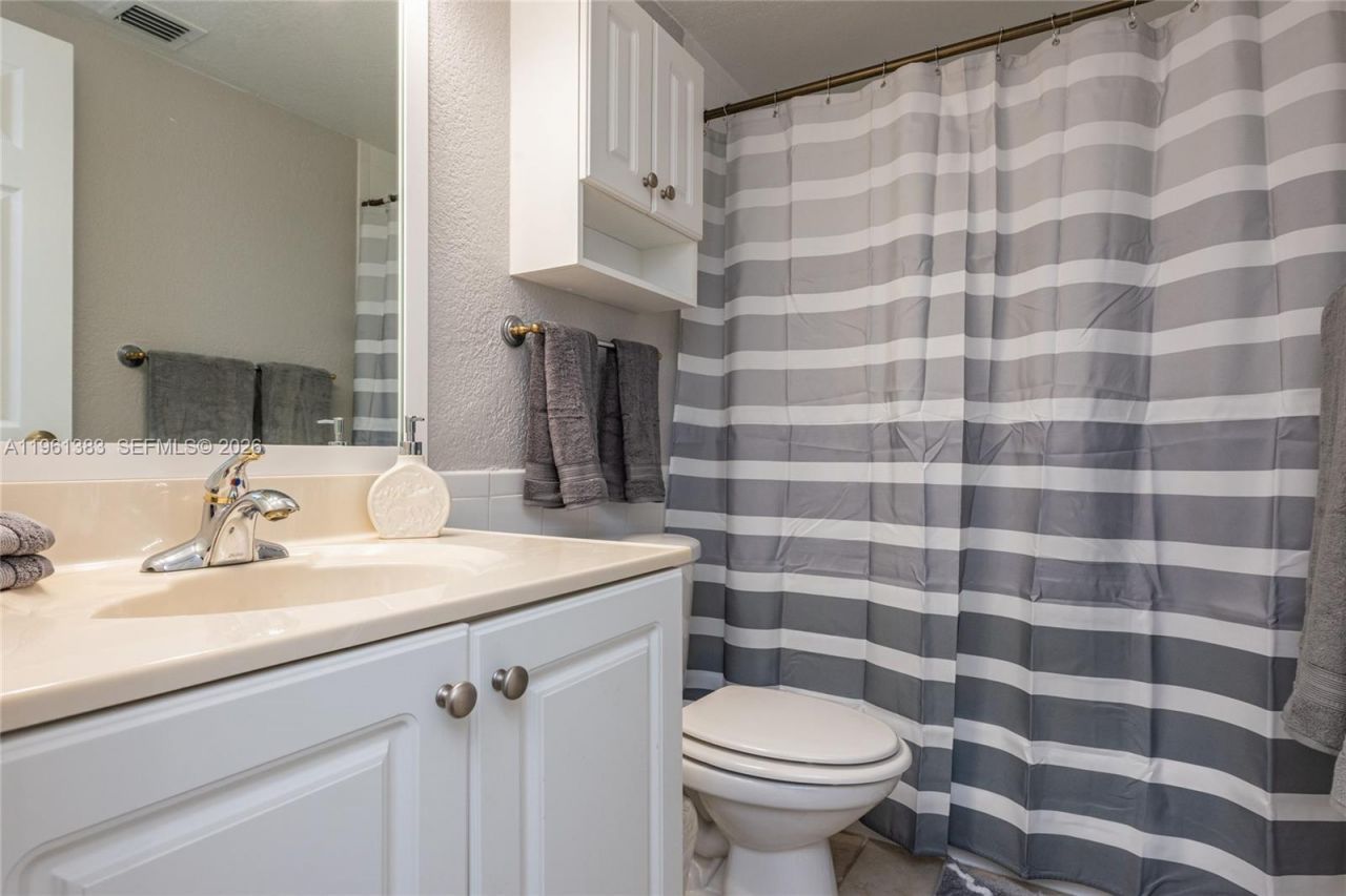 2501 S Ocean Dr, Unit 1617, Hollywood, FL 33019 Photo