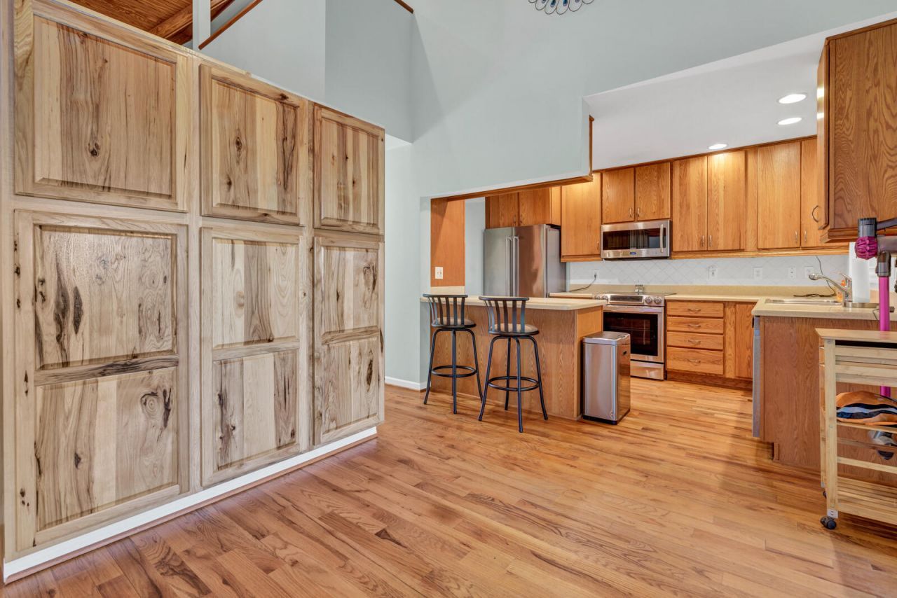 55 Rice Lane Photo 12