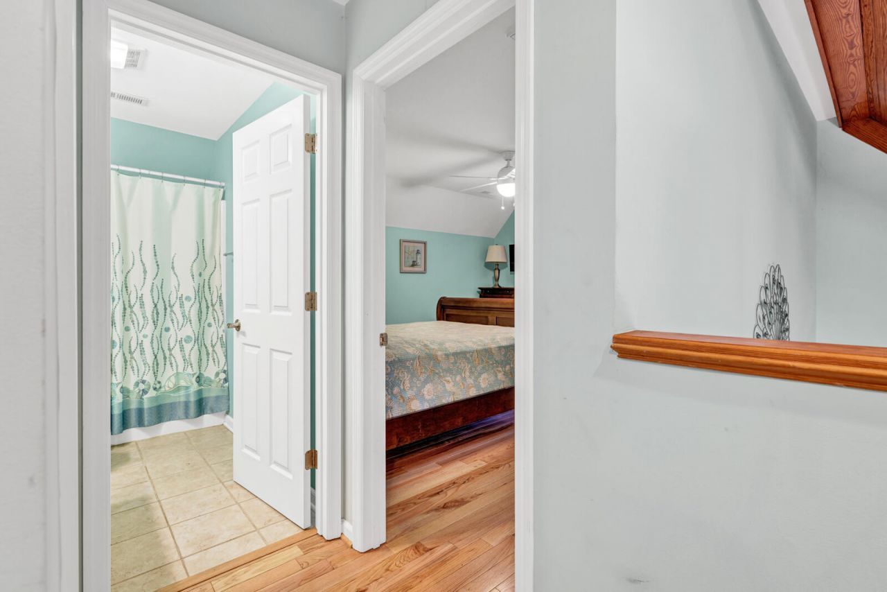 55 Rice Lane Photo 38