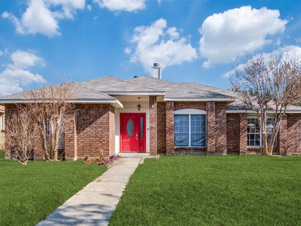 3904 Virginia Pine Drive, Carrollton, TX 75007