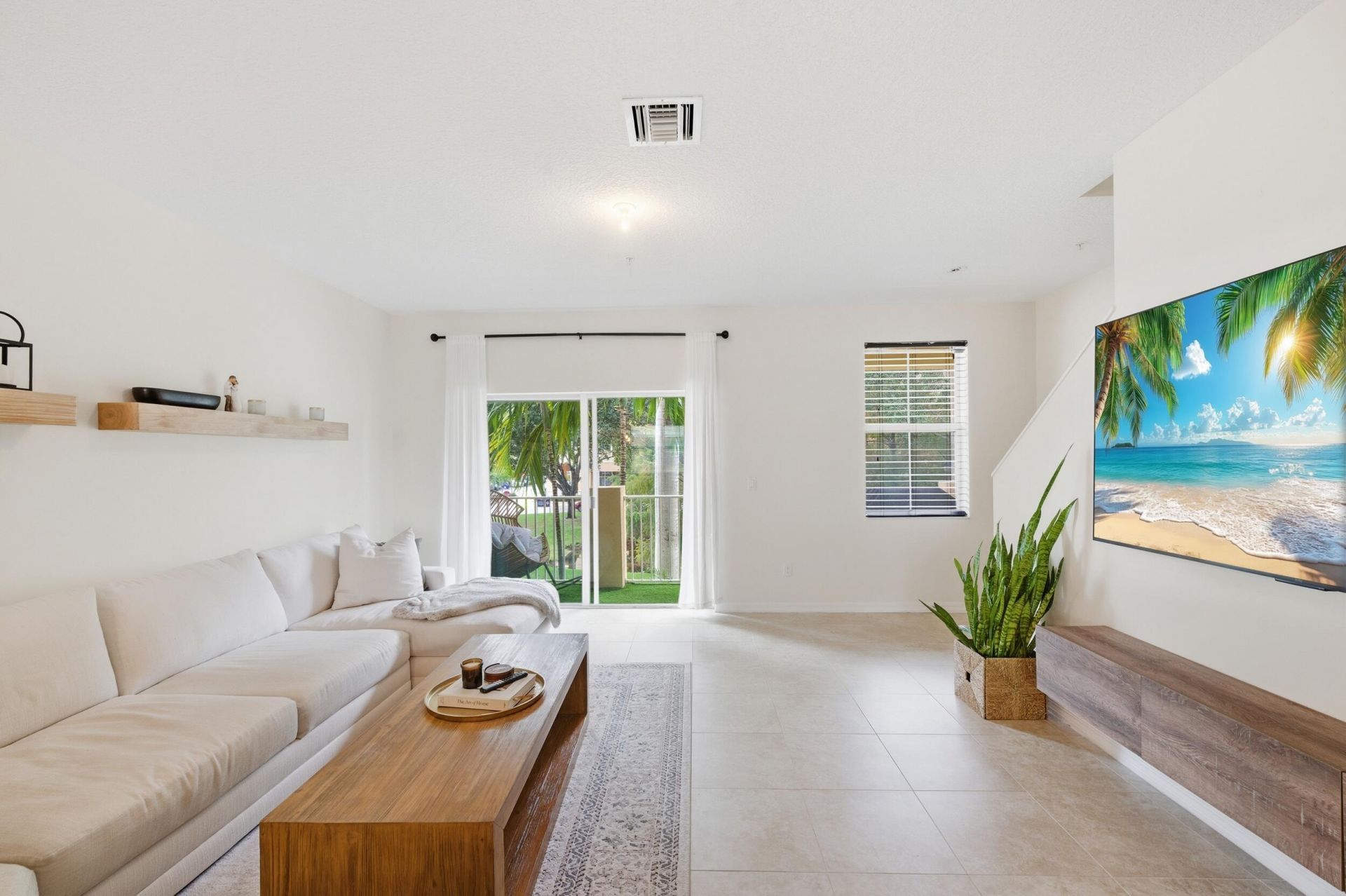 1923 Via Granada, Boynton Beach, FL 33426 Photo