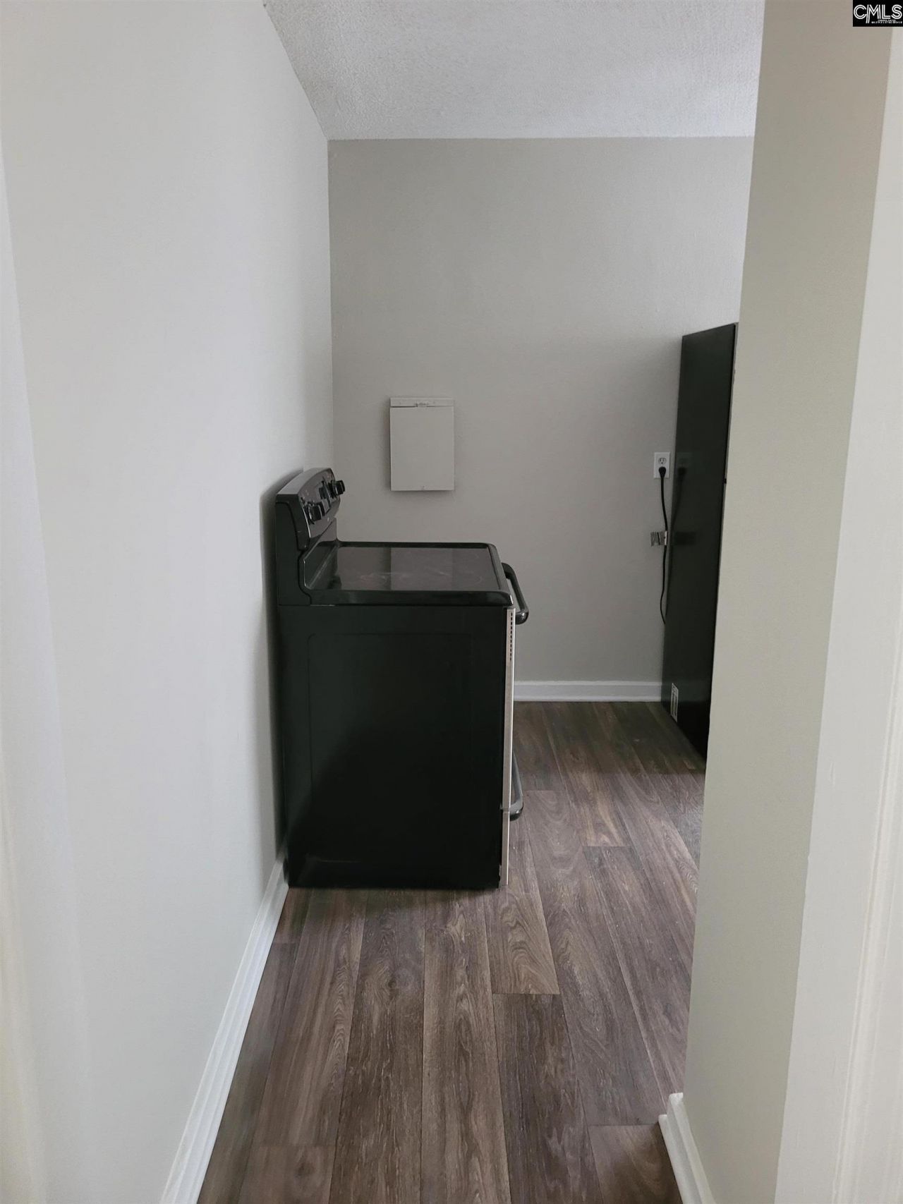 340 South Bull Street Photo 10