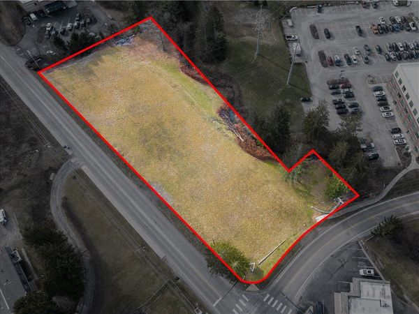 215 NORTHGATE DRIVE, Warrendale, PA 15086