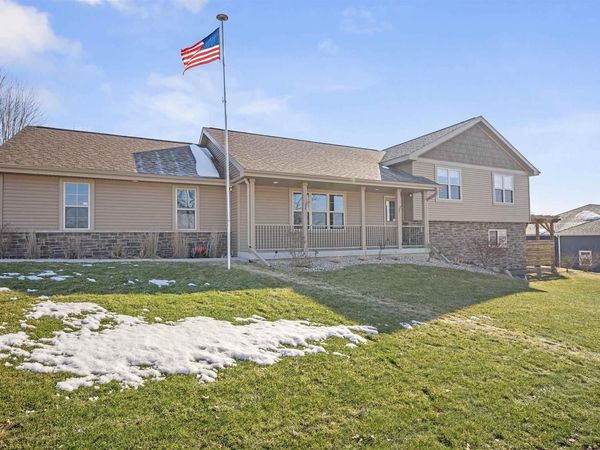 901 Blue Mounds Street, Mount Horeb, WI 53572