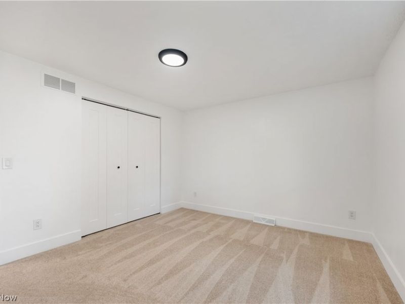 20121 Driftwood Court, Strongsville, OH 44149 Photo 35