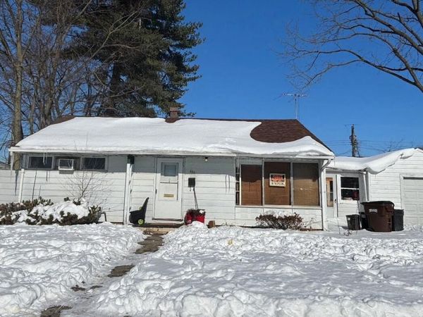 550 W Parkwood Avenue, Springfield, OH 45506