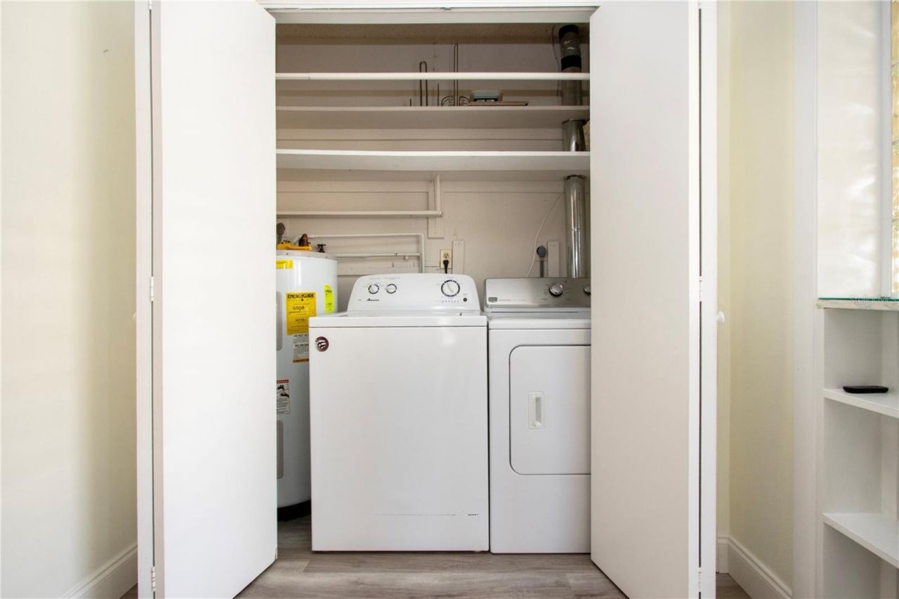 3807 Joyce Drive, Bradenton, FL 34208 Photo