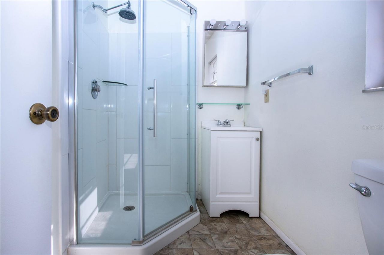 3807 Joyce Drive, Bradenton, FL 34208 Photo