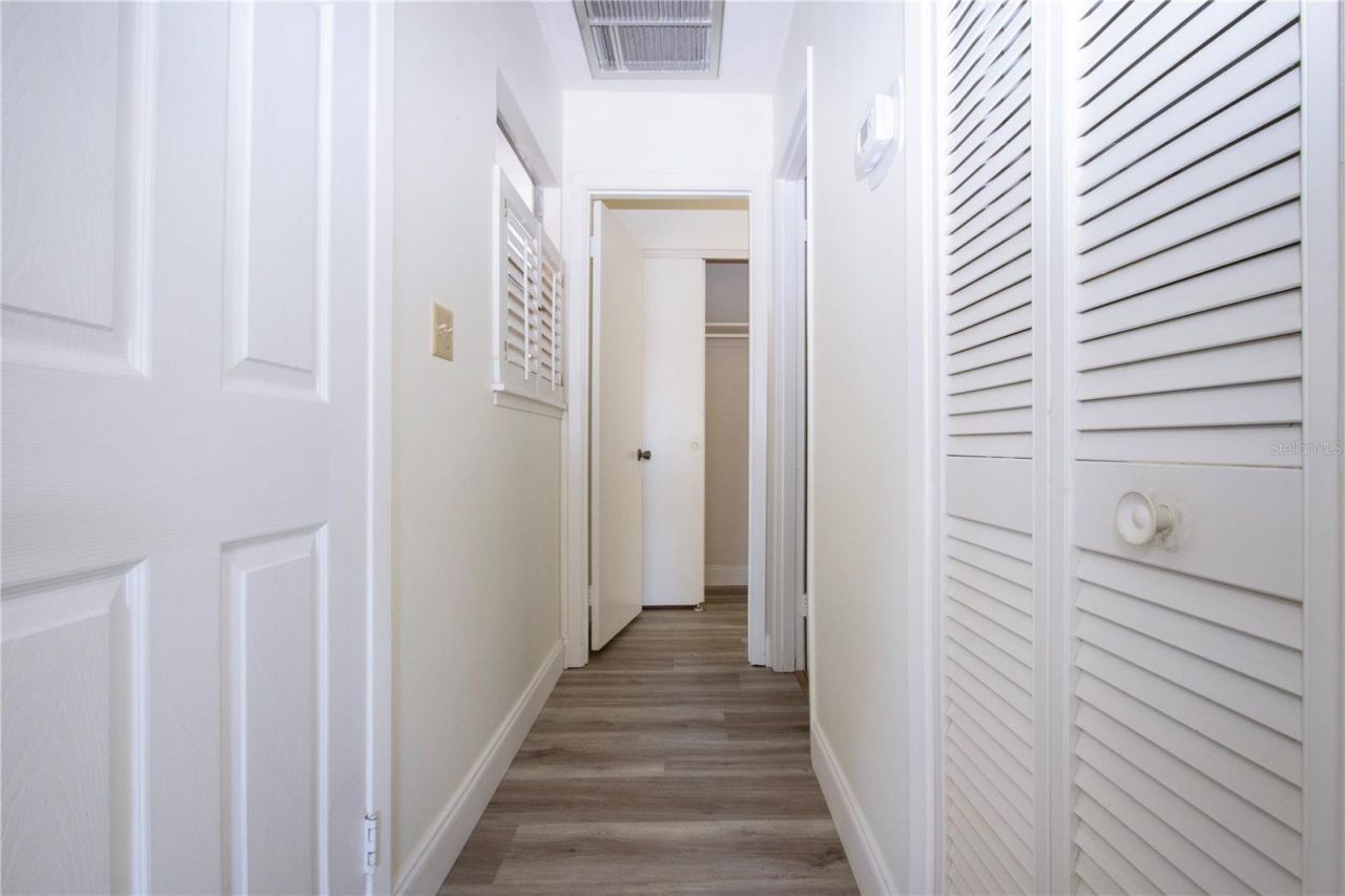 3807 Joyce Drive, Bradenton, FL 34208 Photo