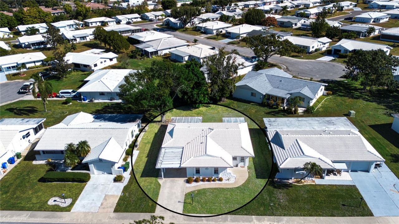 3807 Joyce Drive, Bradenton, FL 34208 Photo