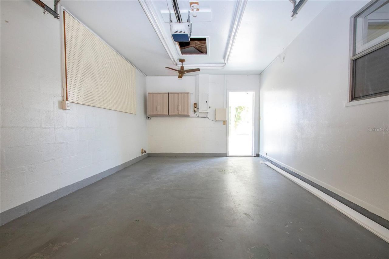 3807 Joyce Drive, Bradenton, FL 34208 Photo