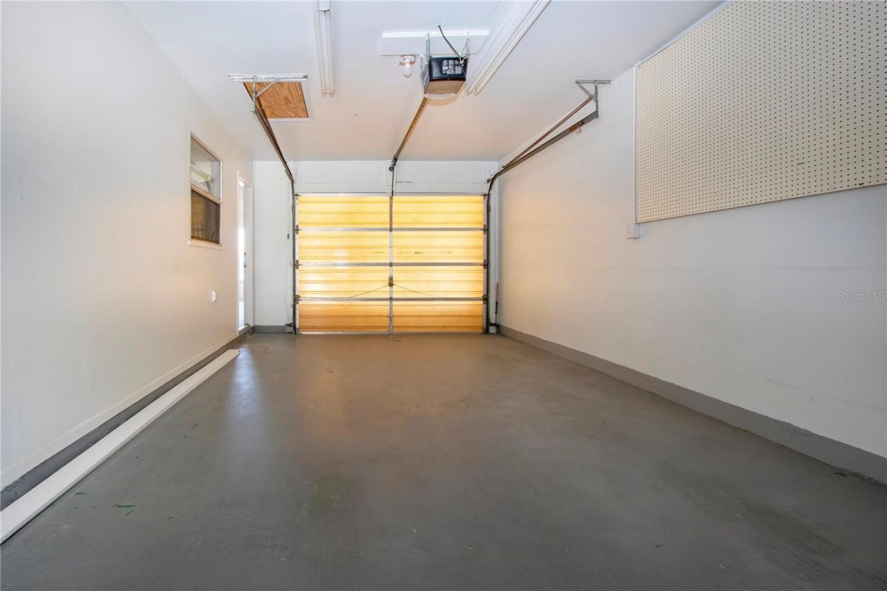 3807 Joyce Drive, Bradenton, FL 34208 Photo