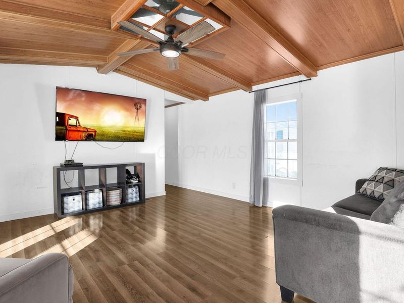 4150 Martinsburg Drive, Columbus, OH 43207 Photo 10