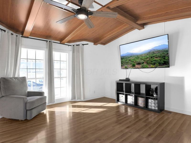 4150 Martinsburg Drive, Columbus, OH 43207 Photo 13