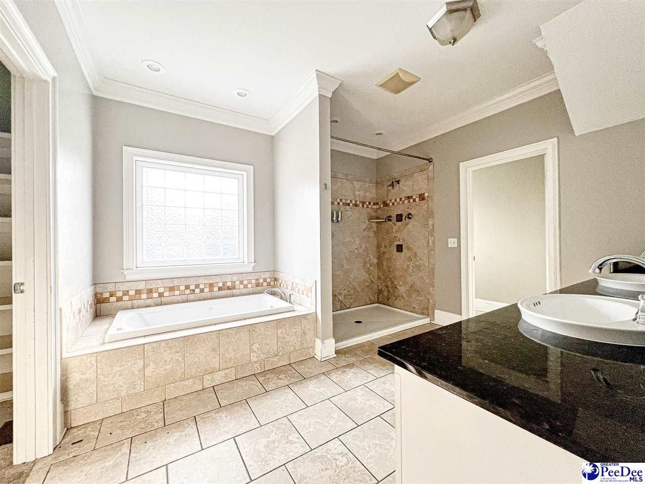 654 N Beaverdam Dr Photo 13