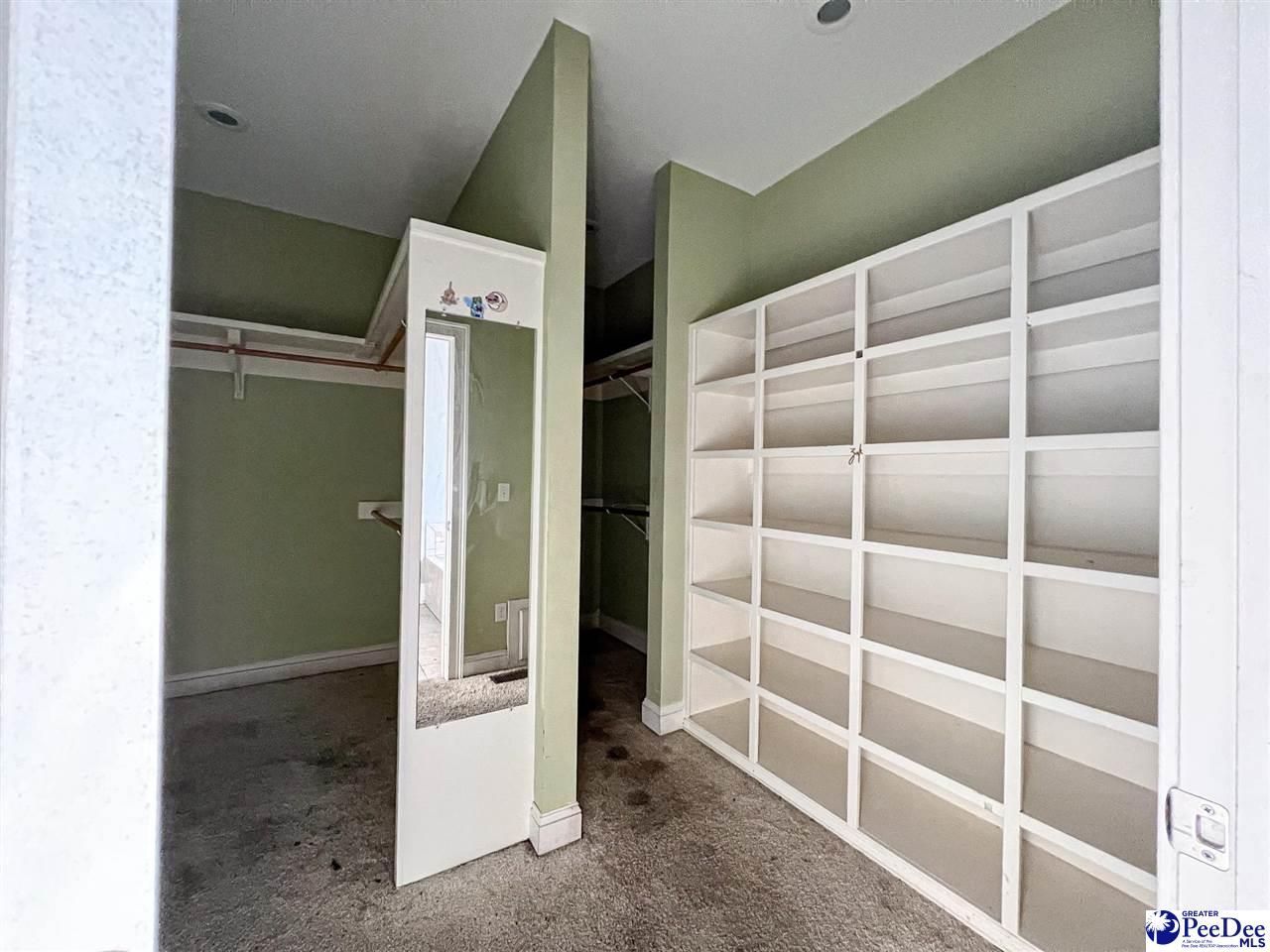 654 N Beaverdam Dr Photo 15