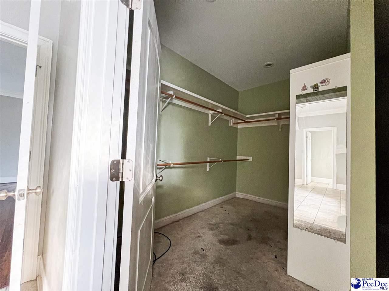 654 N Beaverdam Dr Photo 16