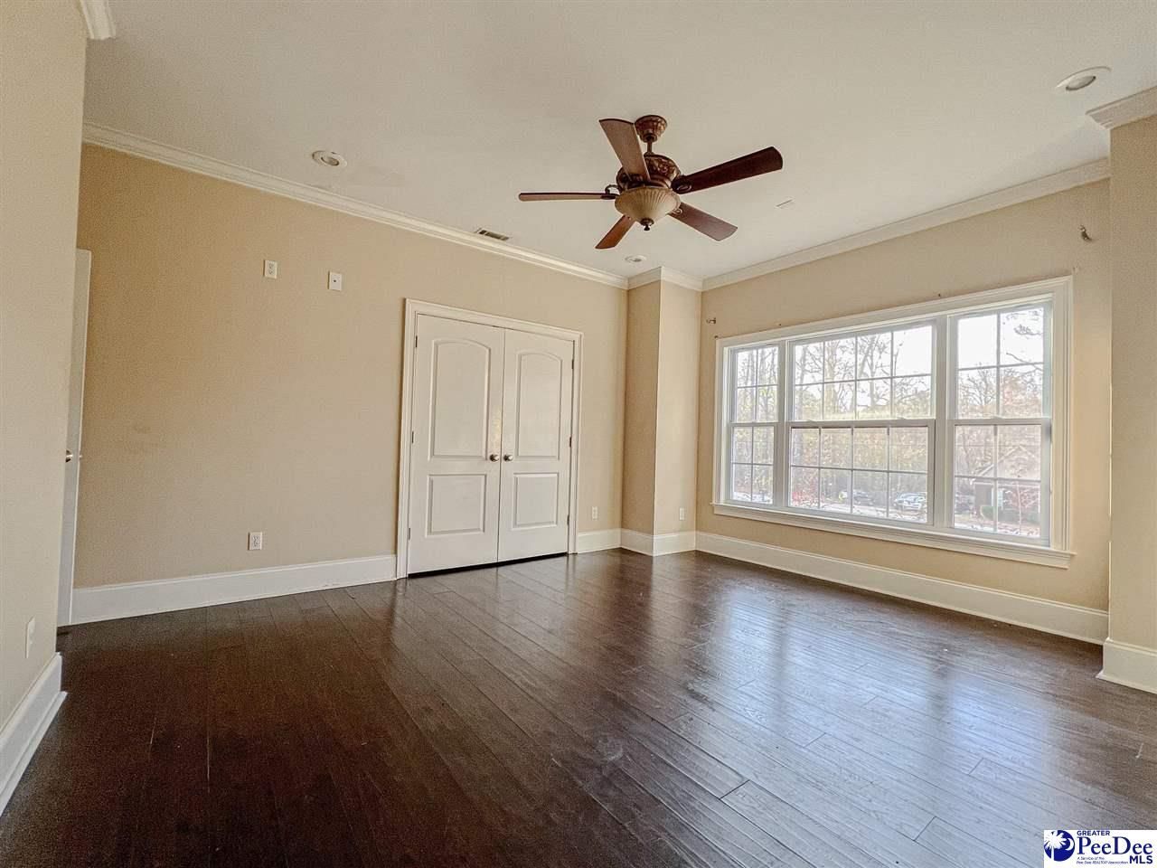 654 N Beaverdam Dr Photo 22