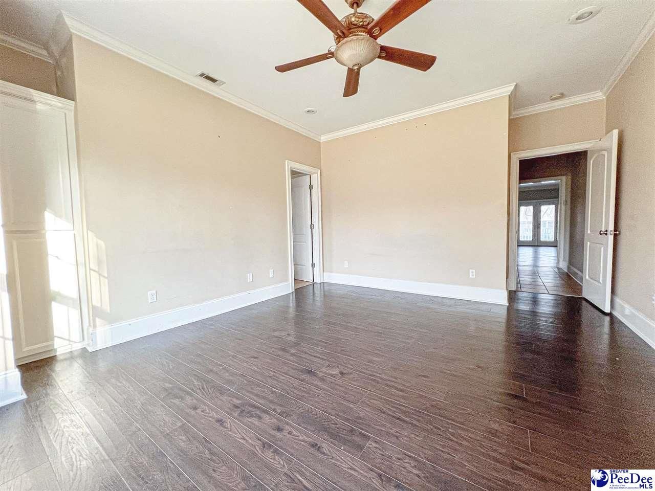 654 N Beaverdam Dr Photo 23