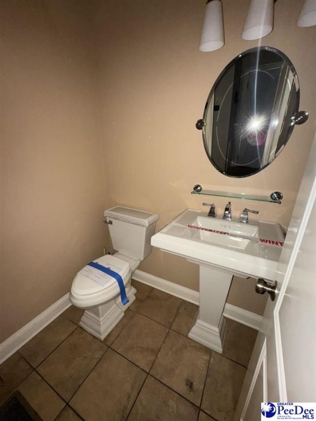 654 N Beaverdam Dr Photo 4