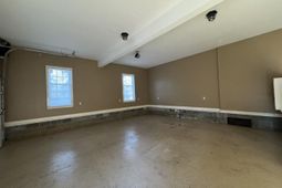 654 N Beaverdam Dr photo 4