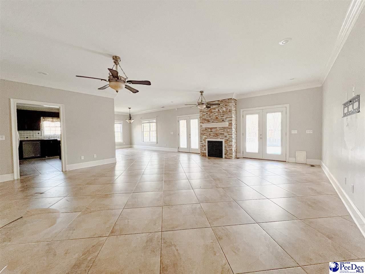 654 N Beaverdam Dr Photo 5