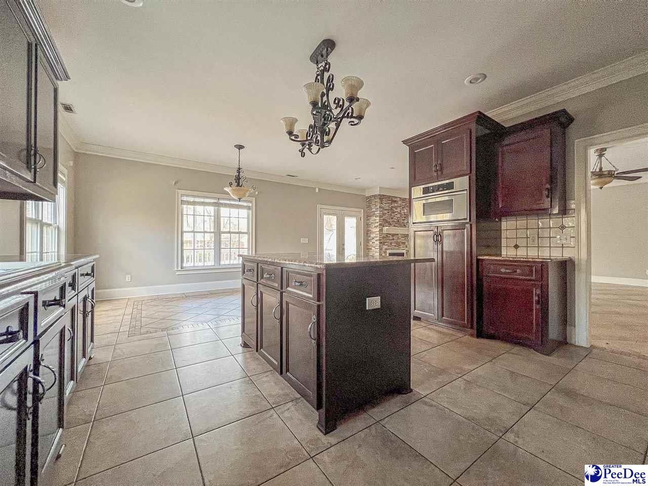 654 N Beaverdam Dr Photo 9