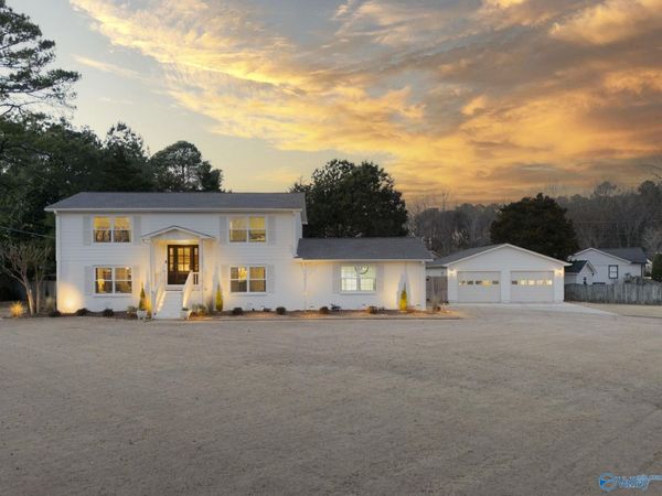 7224 Statton Drive SE, Huntsville, AL 35802