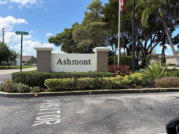 7275 Ashmont Circle, Unit 7275, Tamarac, FL 33321
