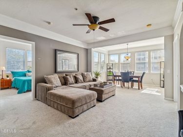 8550 TOUCHTON Road, Unit 527, Jacksonville, FL 32216