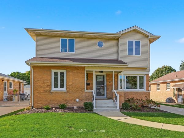 10132 S Turner Avenue, Evergreen Park, IL 60805