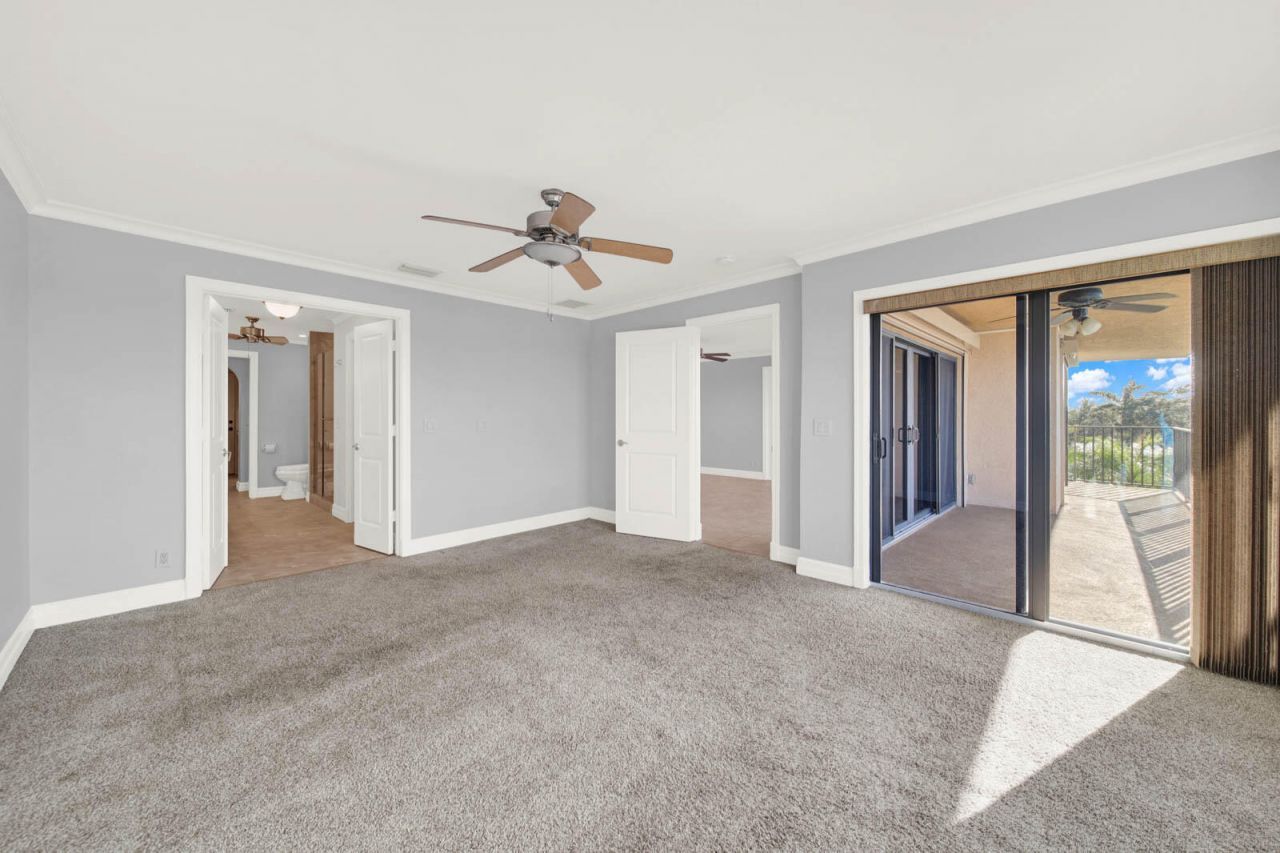 624 SW Saint Lucie Crescent, Unit 406, Stuart, FL 34994 Photo