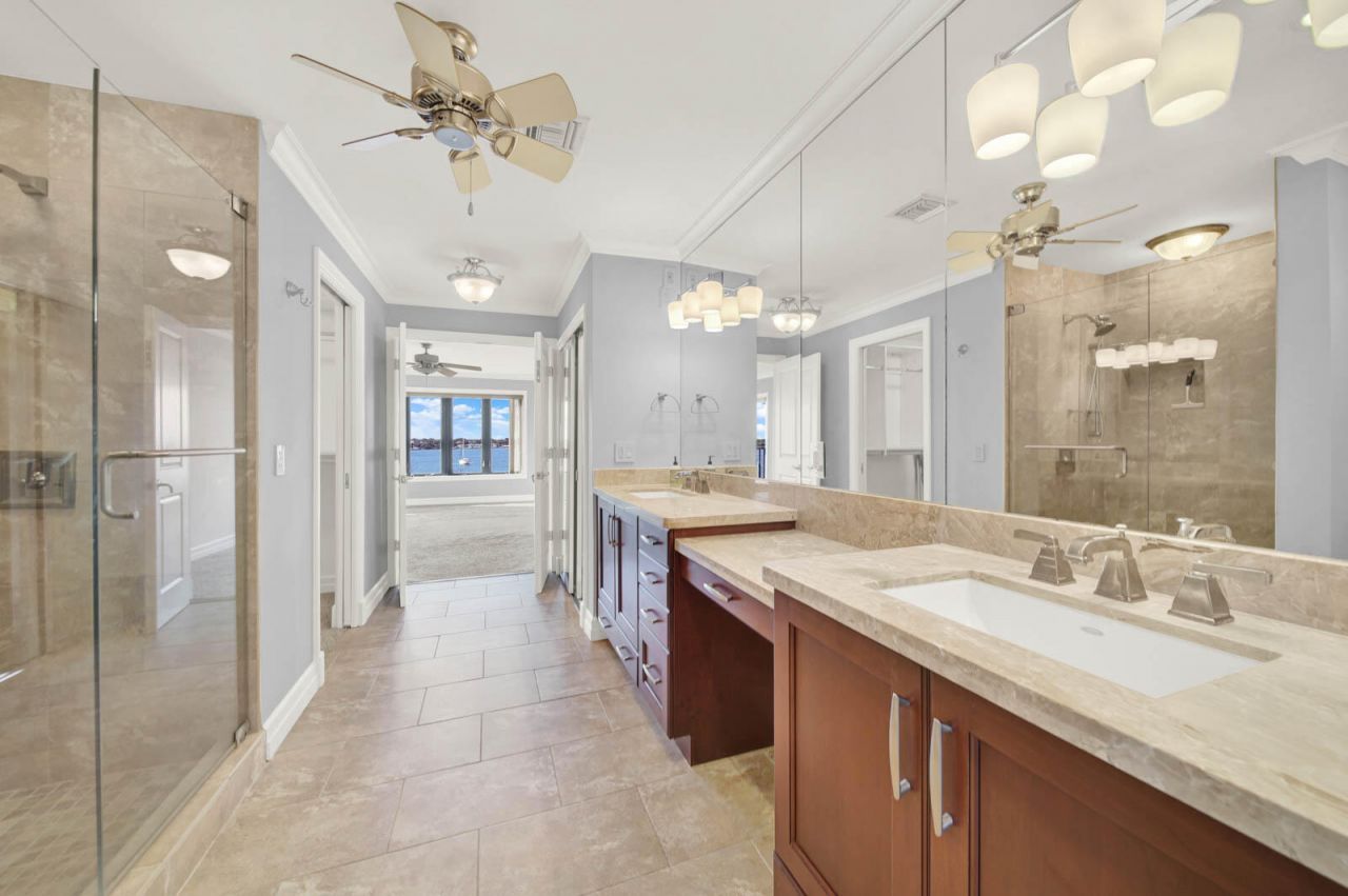 624 SW Saint Lucie Crescent, Unit 406, Stuart, FL 34994 Photo